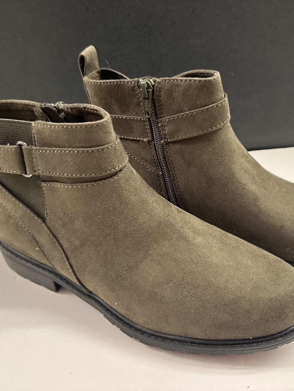 Ankle Booties Olive Size 8.5